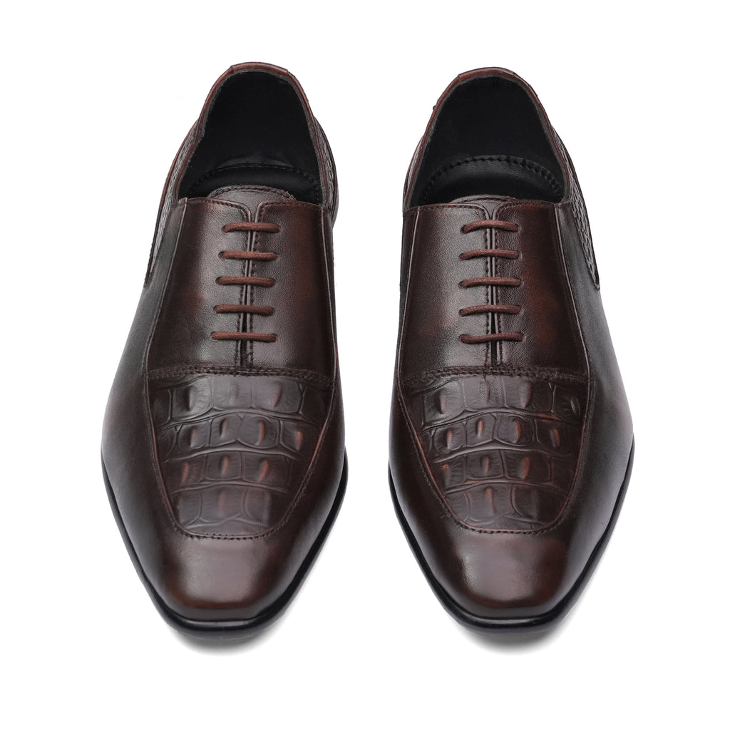 Oscar Brown Lace Up