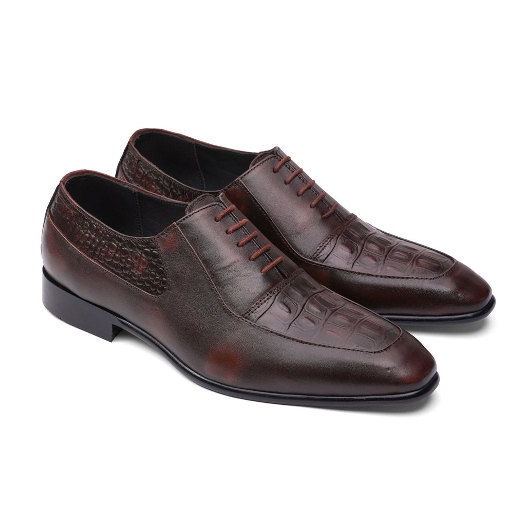Oscar Brown Lace Up