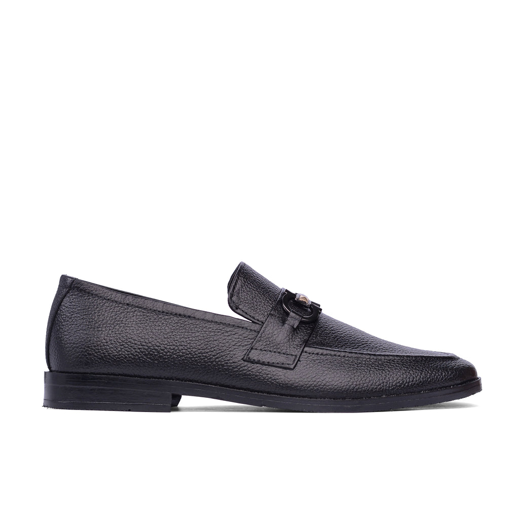 Elegant Oscar Black
