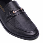 Elegant Oscar Black