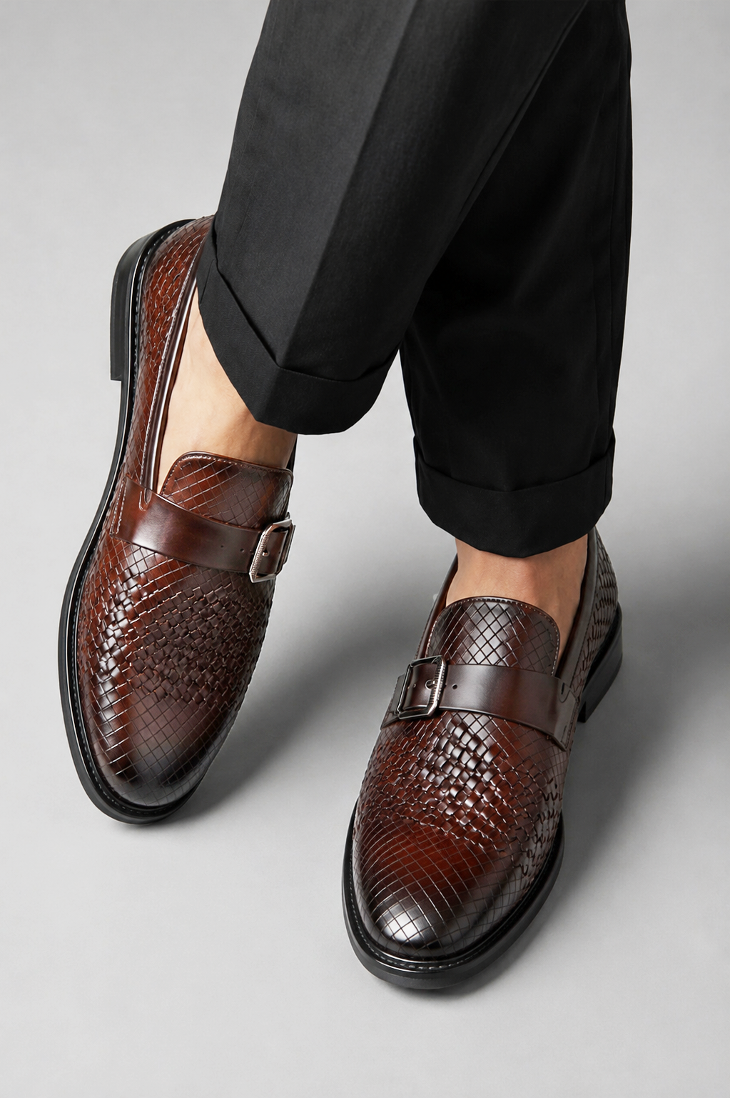 Oscar Cherry 2 Tone